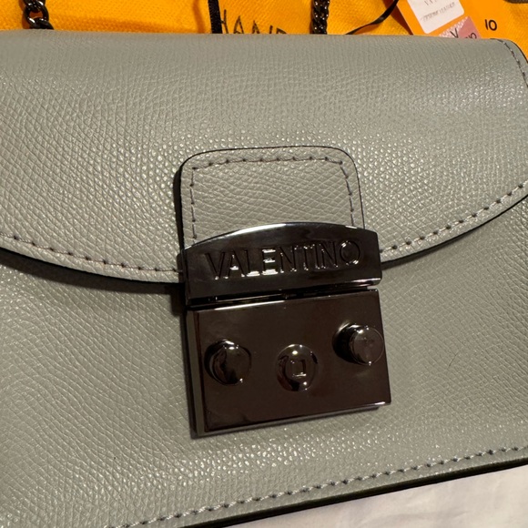 ⭐️AUTHENTIC Valentino by Mario Crossbody - Picture 8 of 11